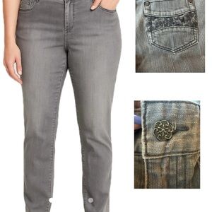 2 for $25
Christopher & Banks Women's Straight‎ Leg Gray Jeans